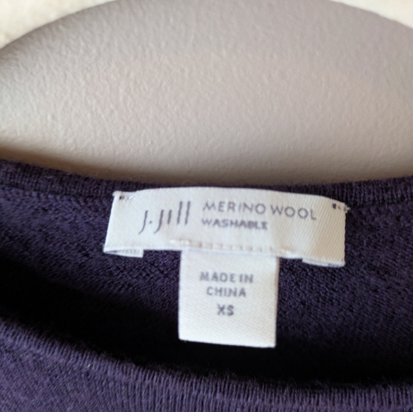 J. Jill xs Purple 100% Merino Wool light weight sweater - Picture 3 of 10